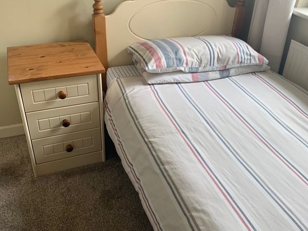 Single Bed with Matching Locker