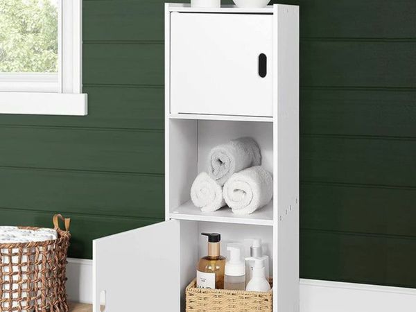 Waterproof Bathroom Storage Cabinet,Freestanding Cabinet Organizer Unit with 2 Door and Shelf for Store Toilet Paper,Books,Shampoo,White