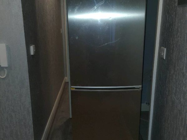 Belling fridge freezer