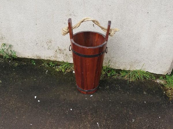 Wood bucket umbrella stand