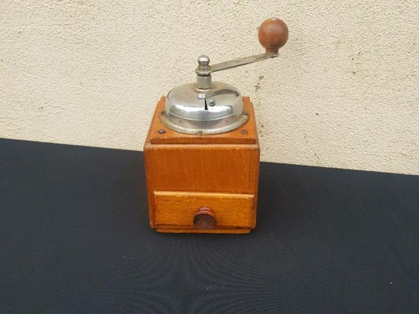 Plain coffee grinder