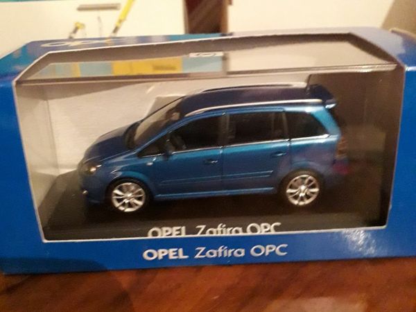 Corgi Opel Zafira