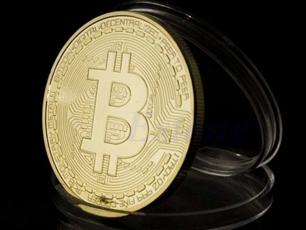 Bitcoin Souvenir Gold Plated Iron BTC Coin Virtual Money Art Collectible Gift