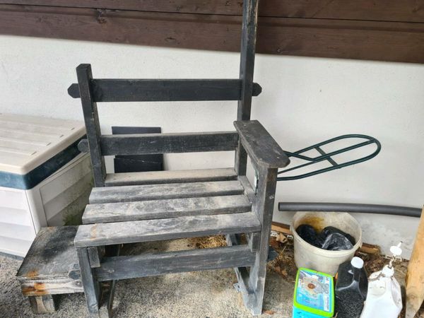 Horse Mounting Block / Chair