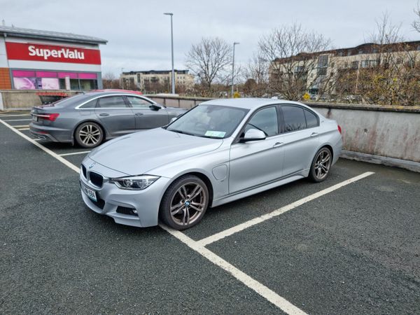 BMW 330e 2016
