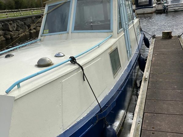 31Ft Liveaboard / River Cruiser Boat PRICE DROP!!