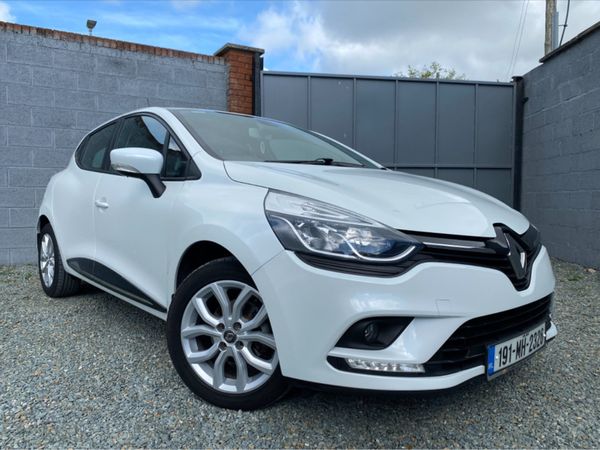 Renault Clio Only  64 PER Week ON Finance