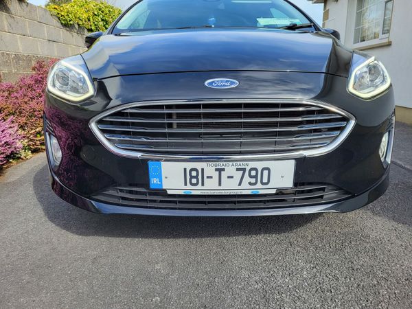 FORD FIESTA TITANIUM