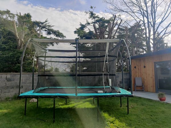 Rectangular Trampoline 12x8ft perfect condition