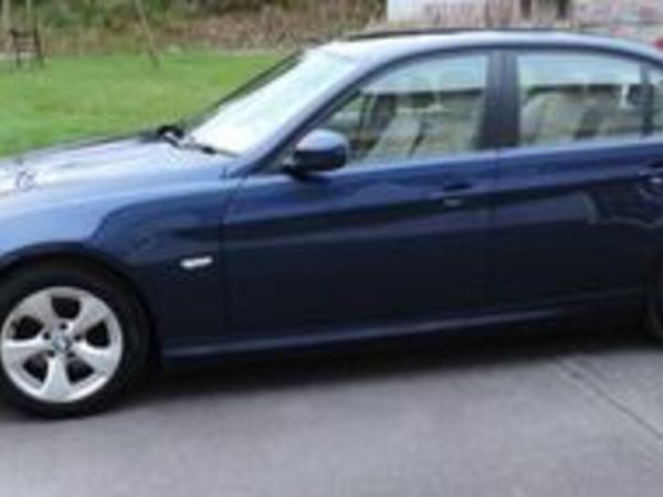 BMW 3-Series 2010