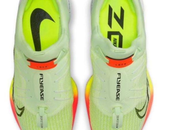 2x Nike Runners/Basketball High Spec Size 12UK