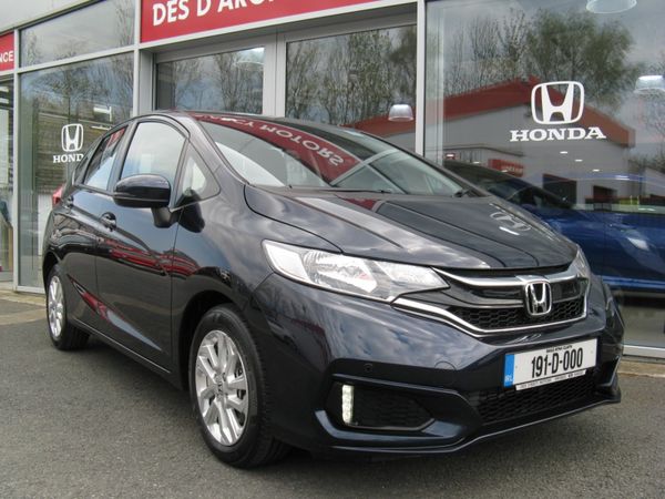 Honda Jazz Automatic ES Navigation Immaculate Con