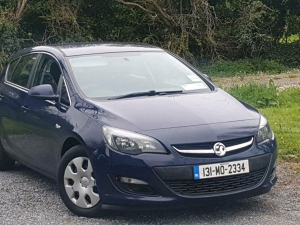 2013 OPEL ASTRA EXCLUSIVE