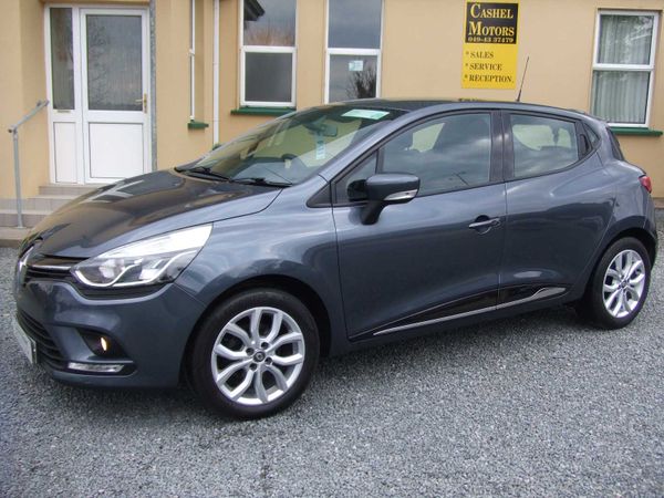 Renault Clio Hatchback, Petrol, 2019, Grey