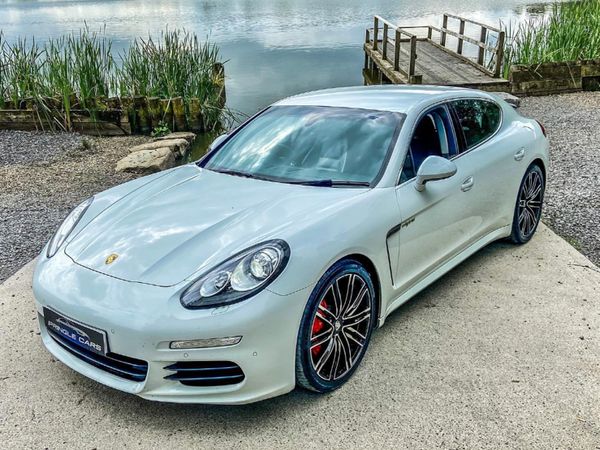 Porsche Panamera Hatchback, Petrol Hybrid, 2016, White