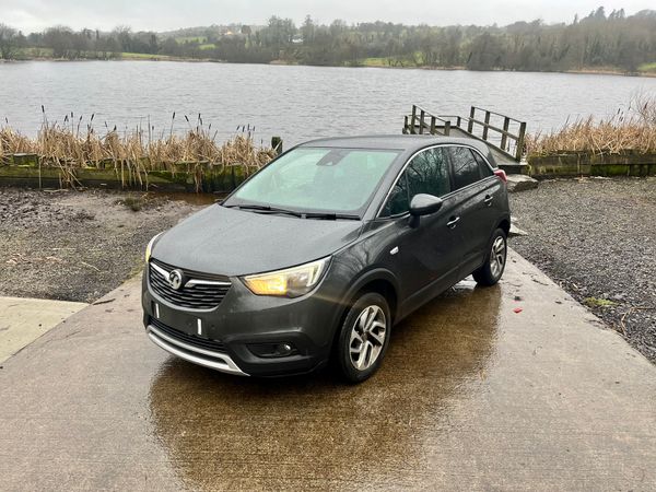Opel Crossland X Hatchback, Diesel, 2018, Grey