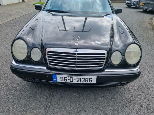 Mercedes-benz e230 1996 avandgard