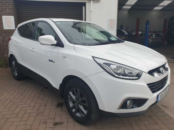 Hyundai ix35 SUV, Diesel, 2016, White