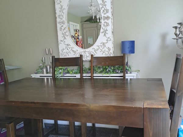 Solid wood Dining / Kitchen Table and 8 chairs for sale in Cork for €