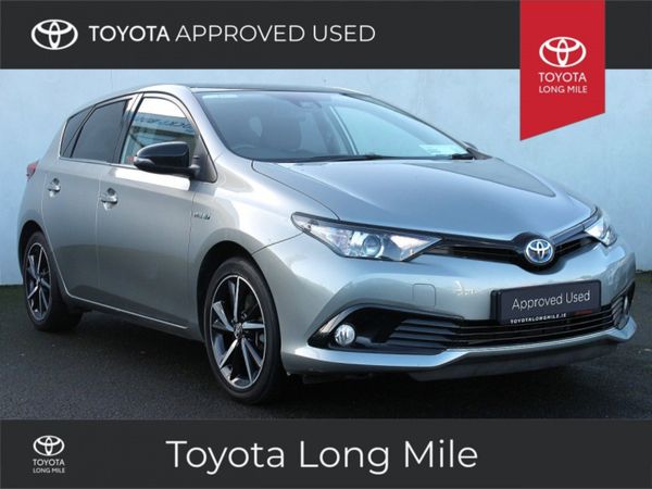 Toyota Auris 1.8 Hybrid Luna Sport Call Today (01