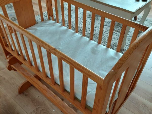 Baby small cot/ cradle