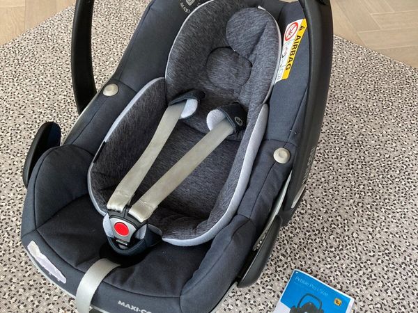 Easy base clearance maxi cosi pebble