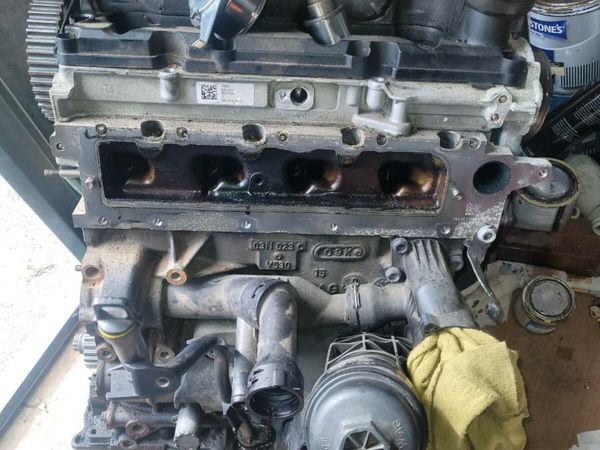 Audi engine parts 2.0 cnh