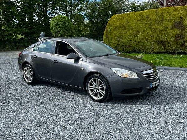 09 vauxhall insignia Nct and Taxed