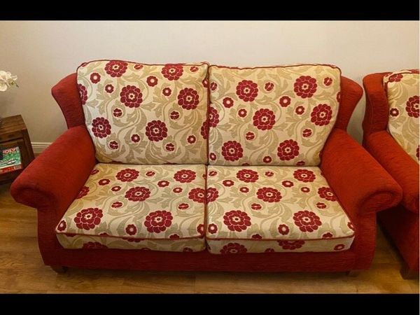 Couch (3 seater) & 2 Armchairs
