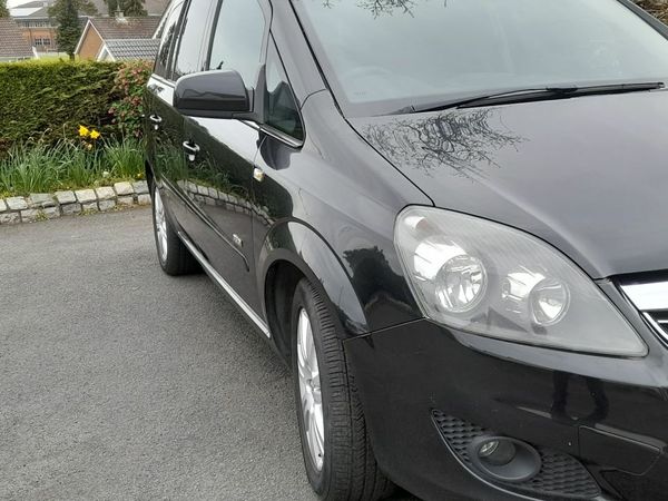 Vauxhall Zafira MPV, Diesel, 2013, Black