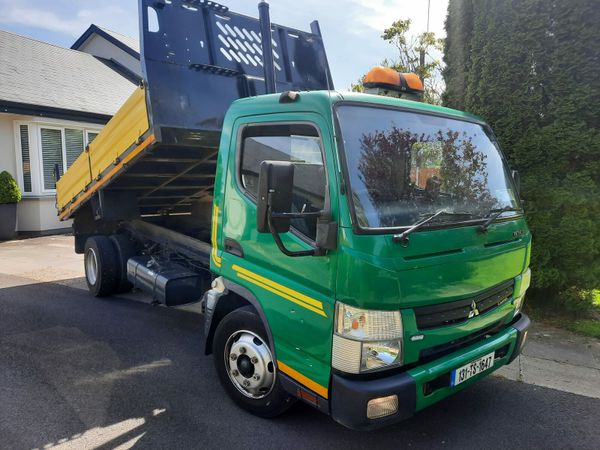 2013 Mitsubishi Canter 7.5T tipper. Tested