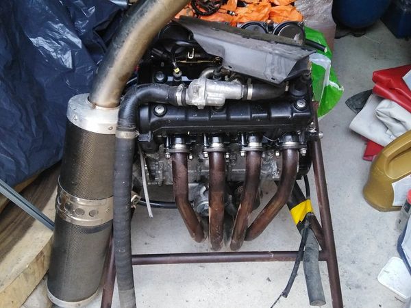 R1 motorcycle engine