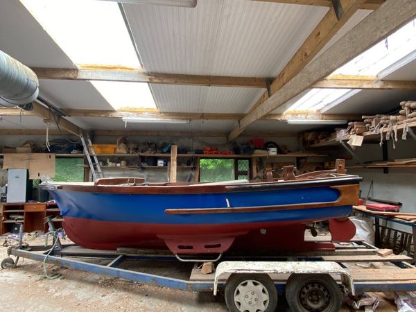 17ft Norfolk Oyster Boat & Trailer