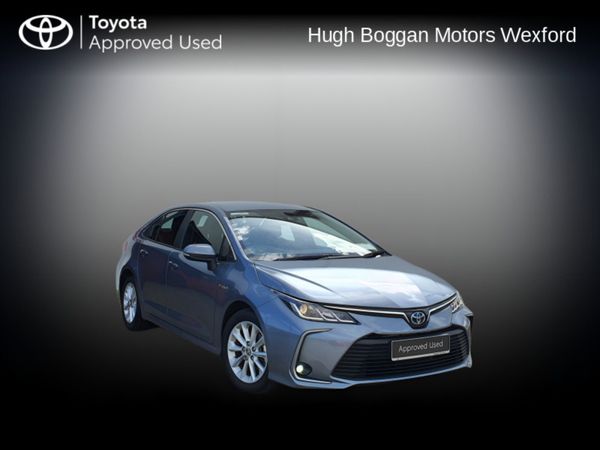Toyota Corolla Saloon Hybrid Automatic