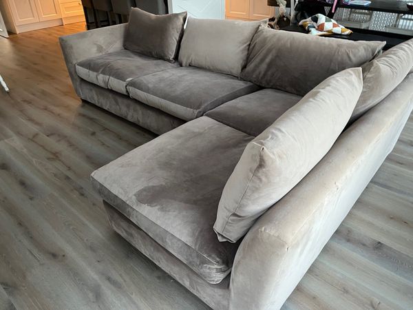 L-Shaped couch (Diamond Furniture)
