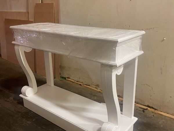 Hall console table reduced to clear