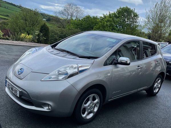 152 Nissan Leaf , With 5,700 Miles