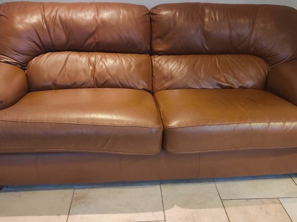 3 Seater genuine leather couch