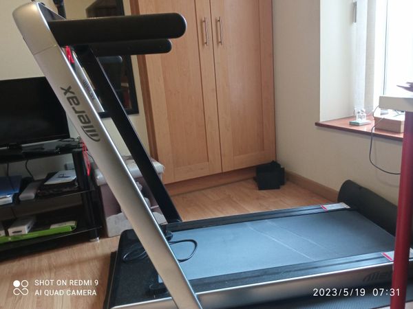nearly new treadmill-Merax  for 120Kg