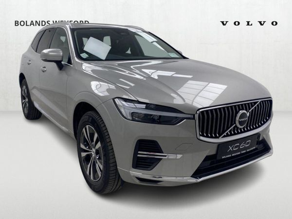 Volvo XC60 SUV, Petrol Hybrid, 2024, Silver