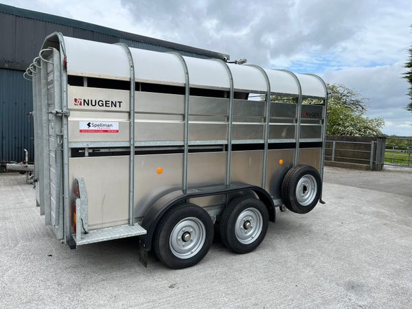 Nugent livestock trailer