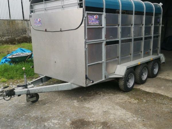Tuff mac cattle/sheep trailer