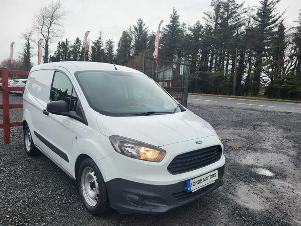 Ford Transit Courier Taxed and Tested, 2015