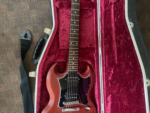 Gibson SG with Hiscox hardcase