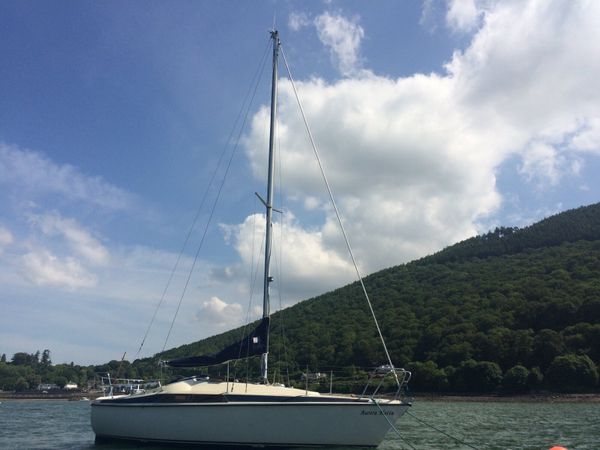 30 foot Maxi 84 for sale