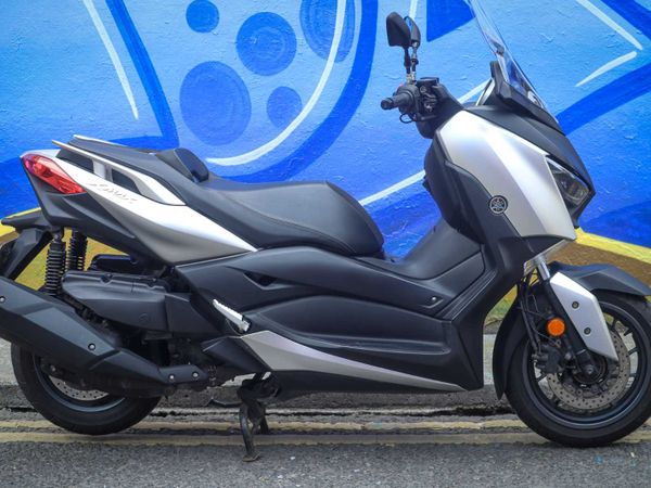 Yamaha XMAX 400 2019 @ Megabikes Dublin