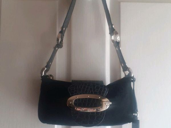 Marciano bag outlet