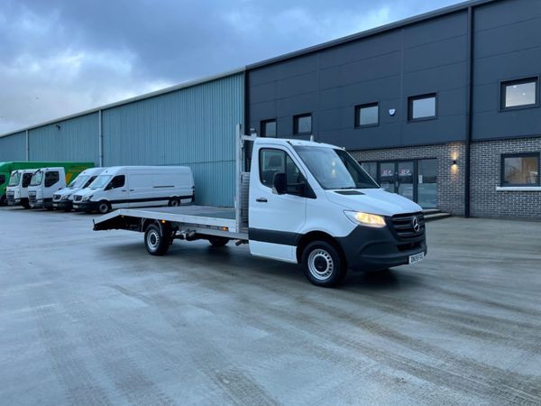 Mercedes-Benz Sprinter, 2019 beaver tail recovery