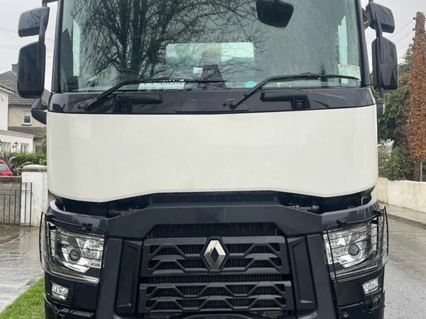 Renault Tipper Truck 2019