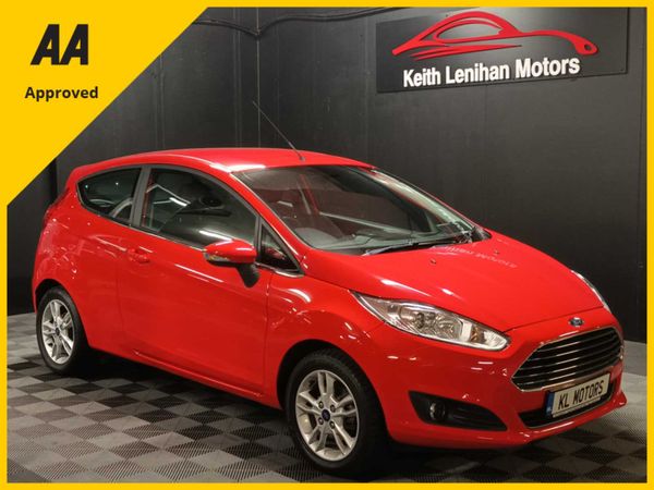 2015 Ford Fiesta **FINANCE AVAILABLE**